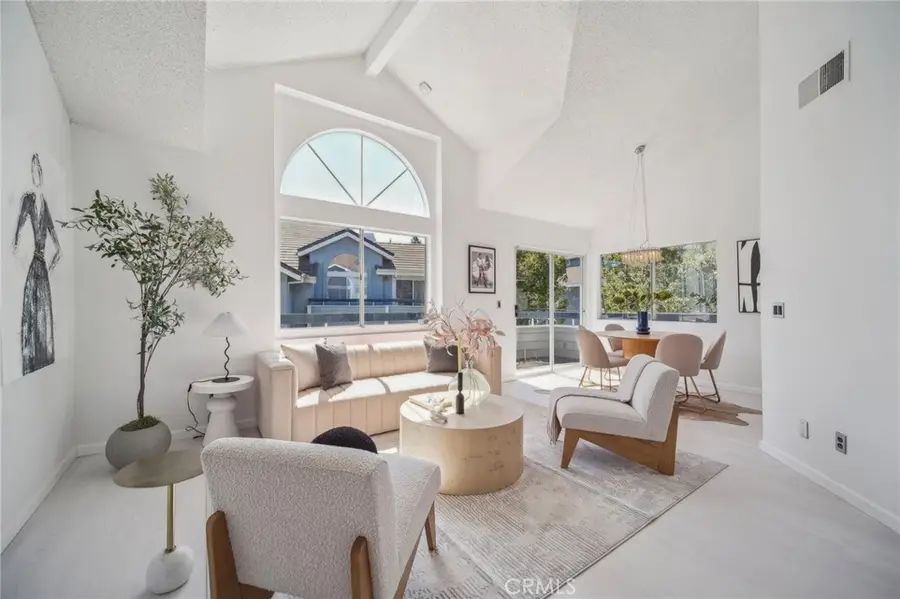 26970 Flo Lane #310, Canyon Country, CA 91351 - Image #2