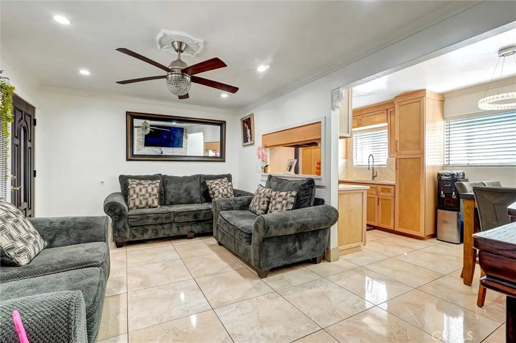 20954 20954 Parthenia #14, Canoga Park, CA 91304 - Image #1