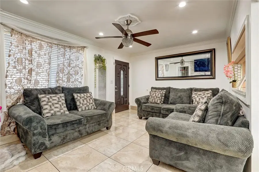 20954 20954 Parthenia #14, Canoga Park, CA 91304 - Image #3