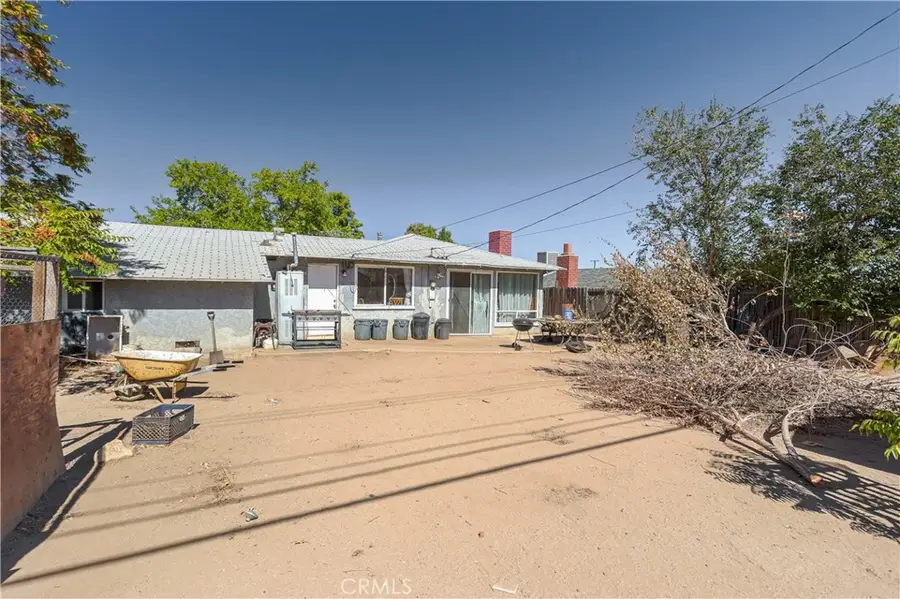 1144 E Avenue R6, Palmdale, CA 93550 - Image #3
