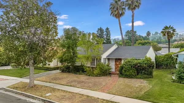 18234 Sugarman Street, Tarzana, CA 91356