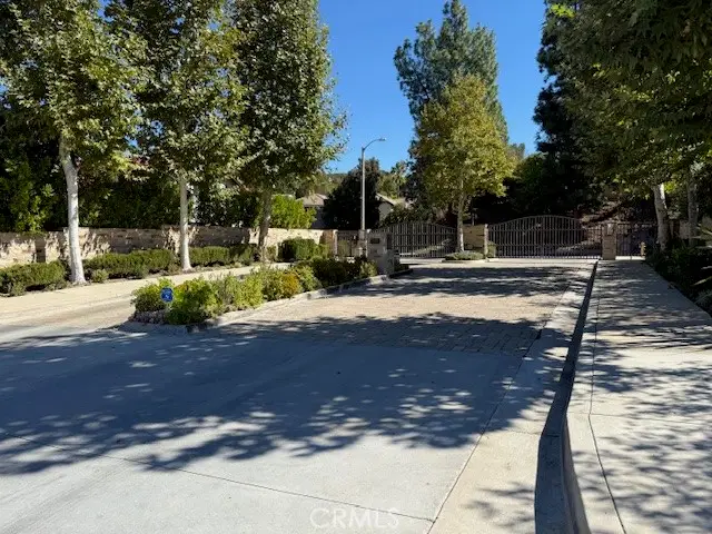 22244 Craft, Calabasas, CA 91302 - Image #2