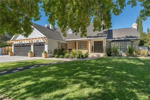 2729 Parton Circle, Lancaster, CA 93536