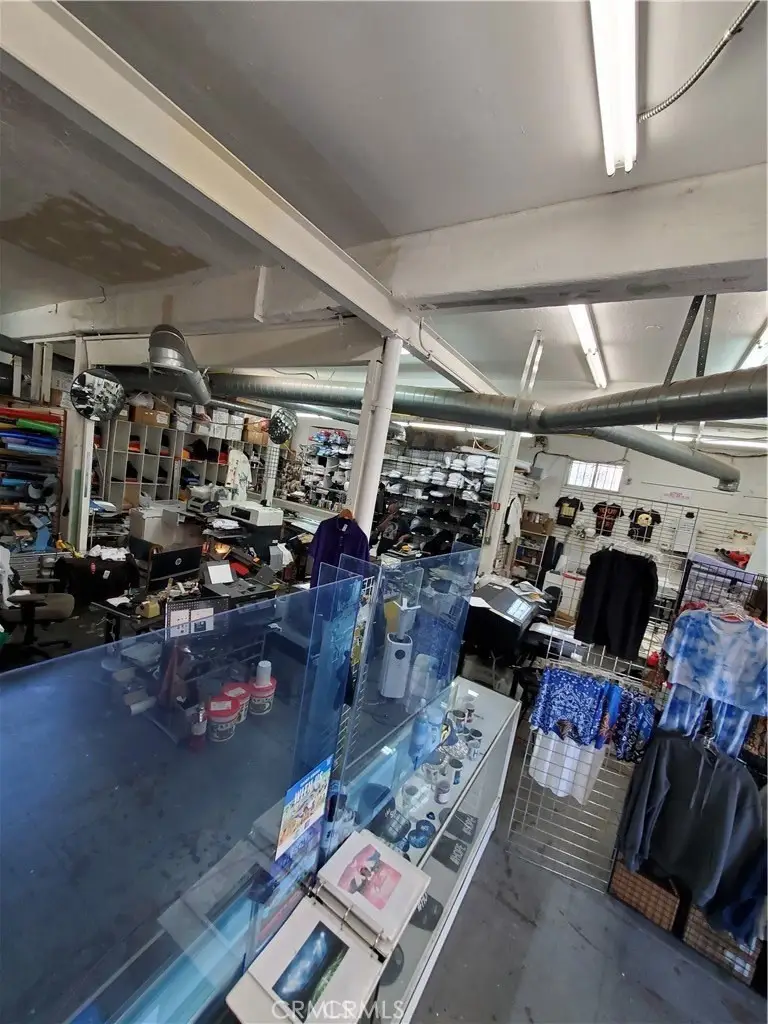 10401 S San Pedro, Los Angeles, CA 90003 - #2