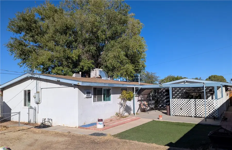 38457 Glenbush Avenue, Palmdale, CA 93550 - Image #2