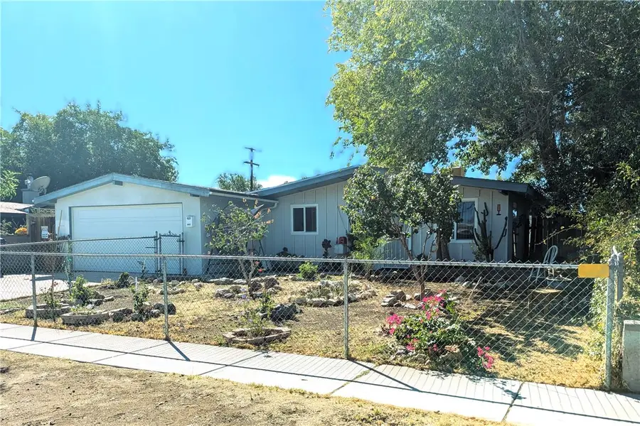 38457 Glenbush Avenue, Palmdale, CA 93550 - Image #3