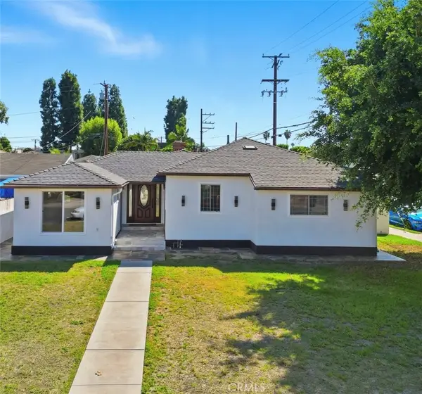 9246 Manzanar, Downey, CA 90240
