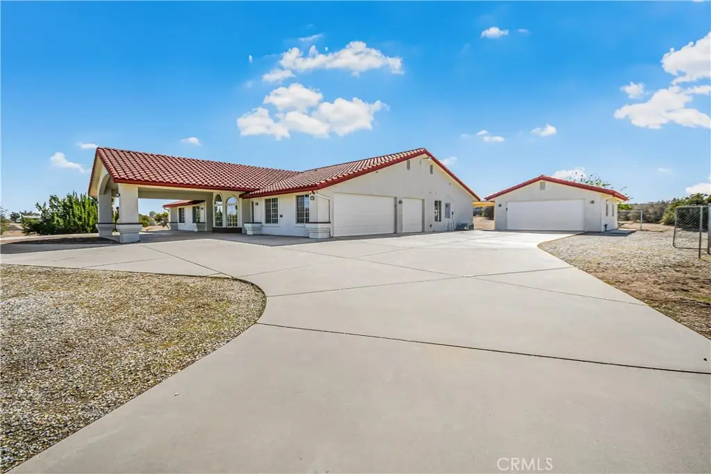 9076 Shasta, Phelan, CA 92371 - #1