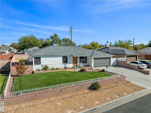 44140 Lightwood, Lancaster, CA 93534