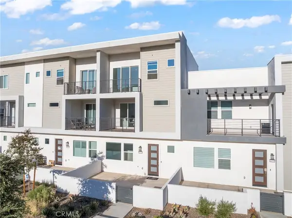 26729 Laurel Mountain Loop, Valencia, CA 91381