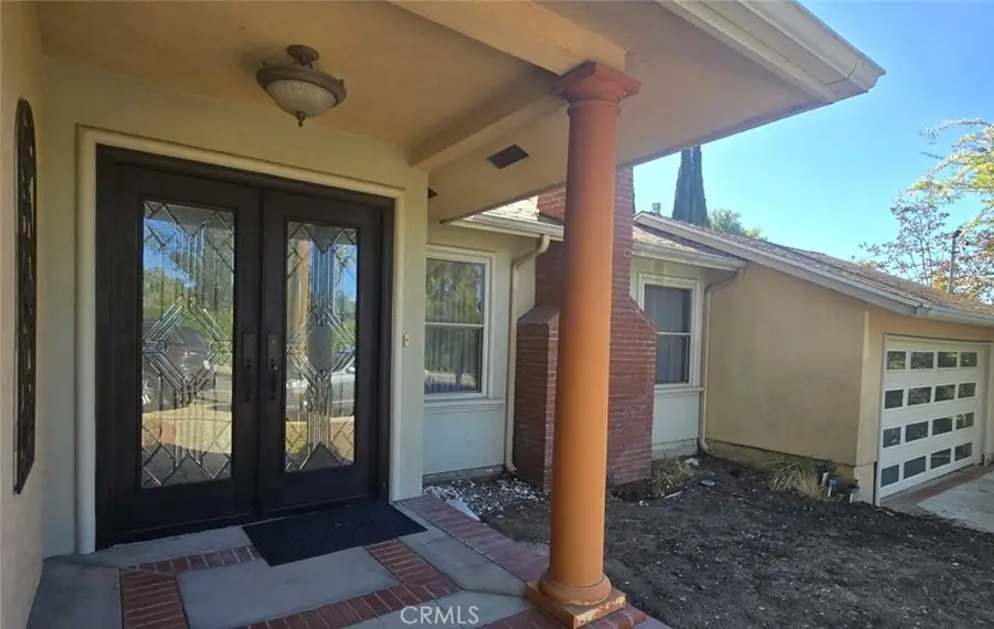 4938 Angeles Crest Highway, La Canada Flintridge, CA 91011 - Image #2