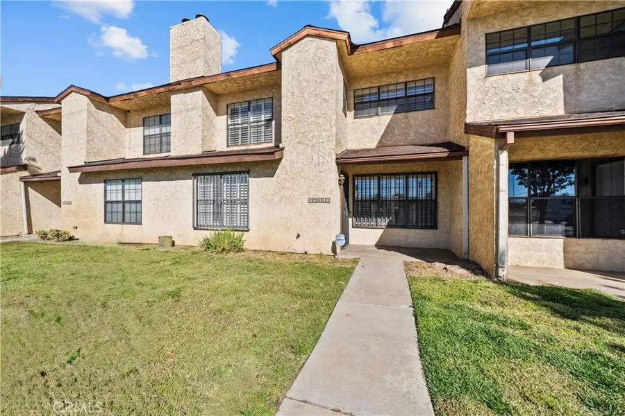 42805 15th W, Lancaster, CA 93534 - Image #2