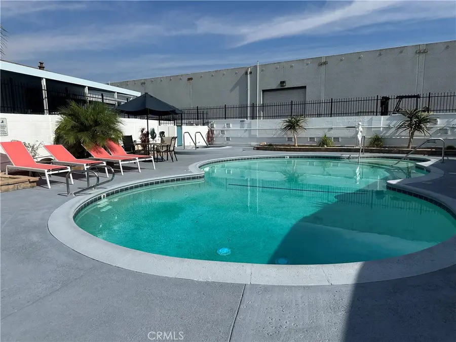 21001 Plummer #95, Chatsworth, CA 91311 - Image #3