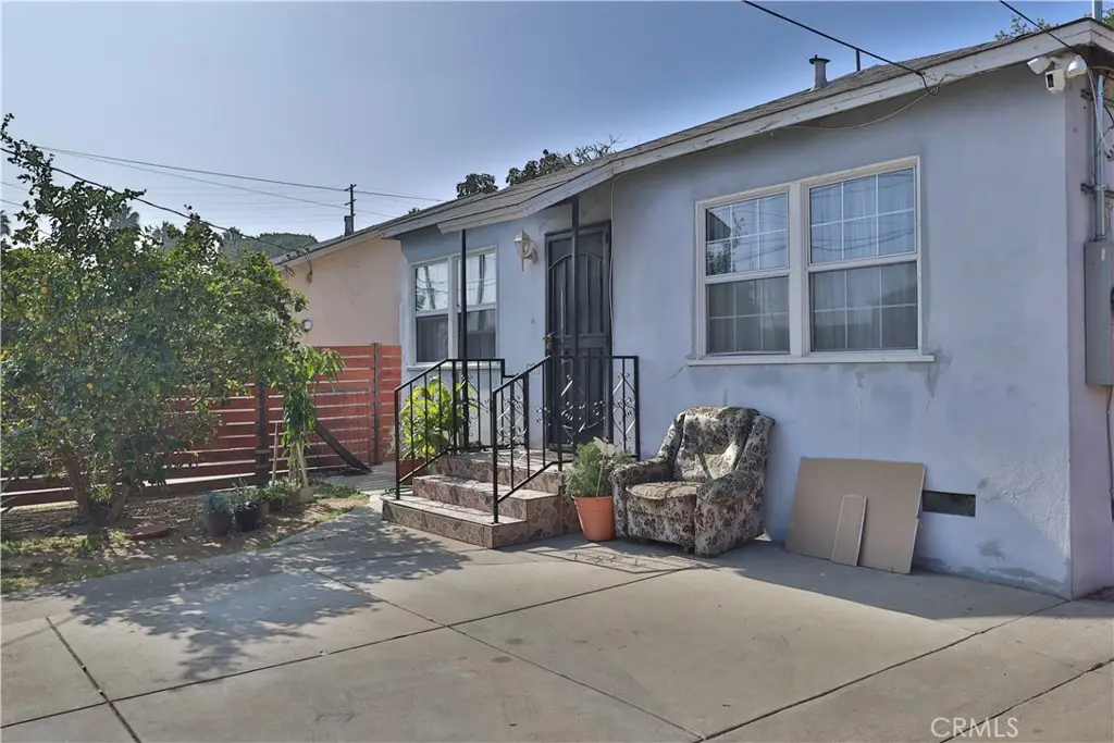 1149 Camulos, Los Angeles, CA 90023 - #1