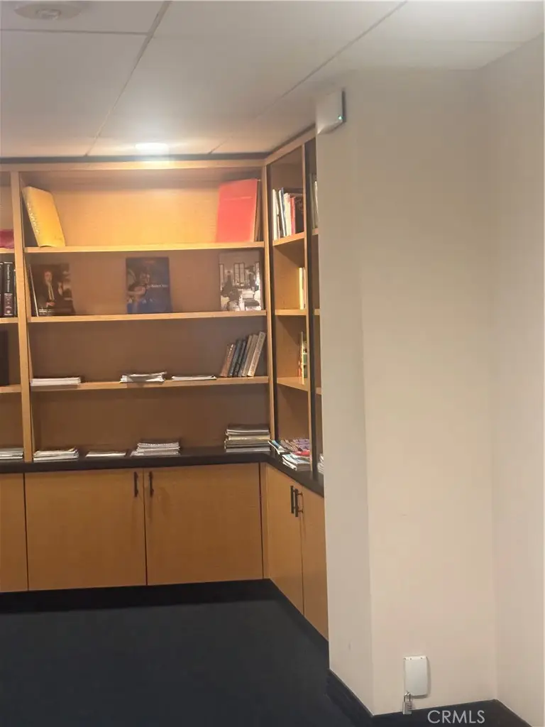 100 S Doheny Drive #521, West Hollywood, CA 90048 - #3