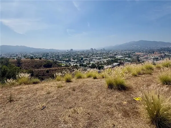 4751 Round Top Drive, Glendale, CA 90065