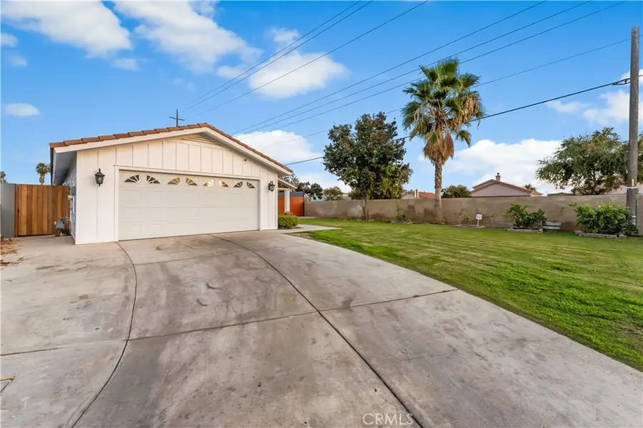 6418 Ringsdale Court, Bakersfield, CA 93313 - #2