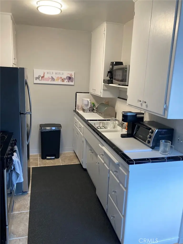 930 E 1st Street #22, Long Beach, CA 90802 - Image #3