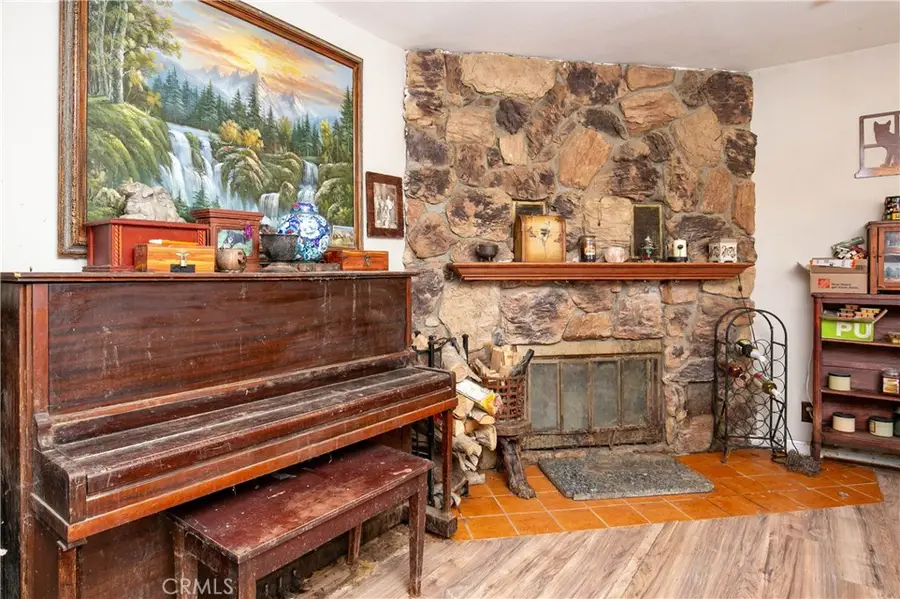 1135 E Nugent, Lancaster, CA 93535 - Image #3