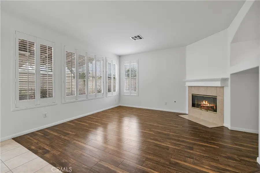 27249 Fieldwood Court, Canyon Country, CA 91387 - Image #3