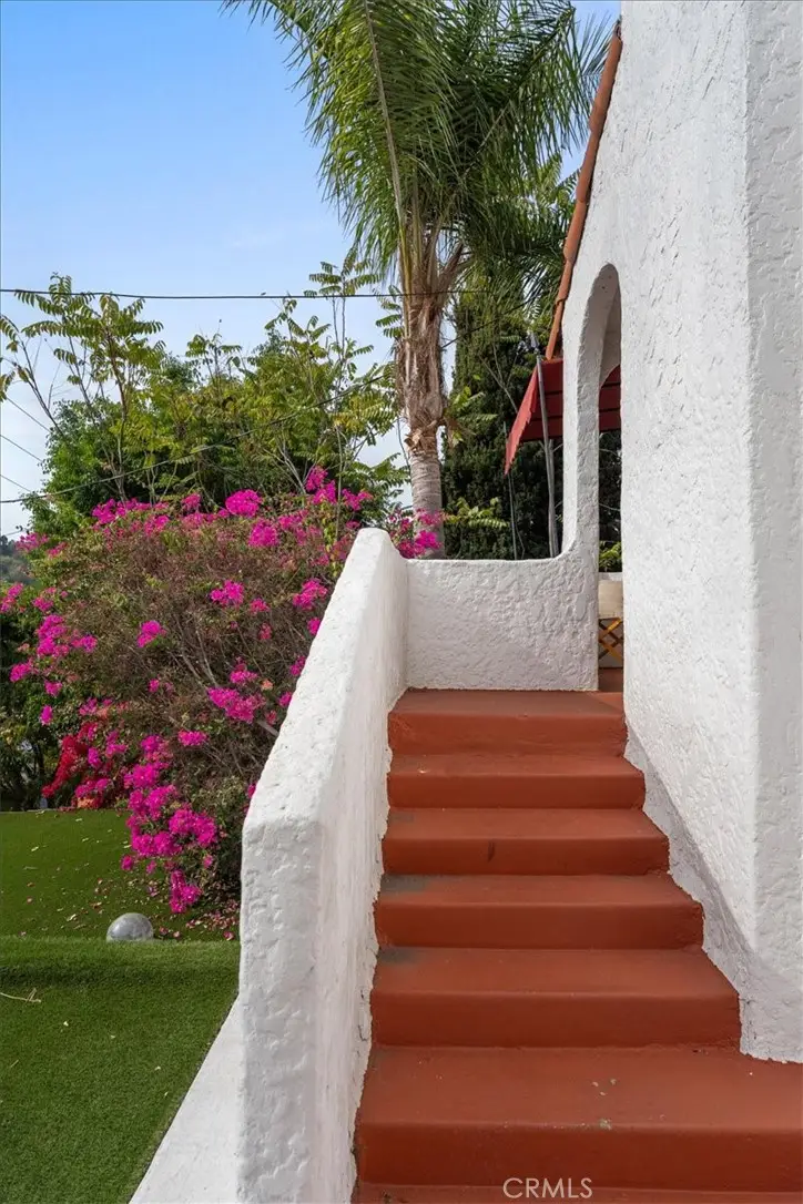 2123 Branden Street, Los Angeles, CA 90026 - Image #2