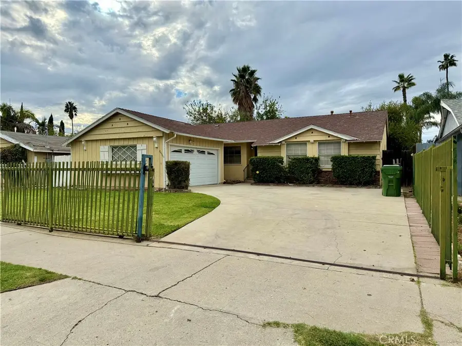 8537 Langdon Avenue, North Hills, CA 91343 - Image #2