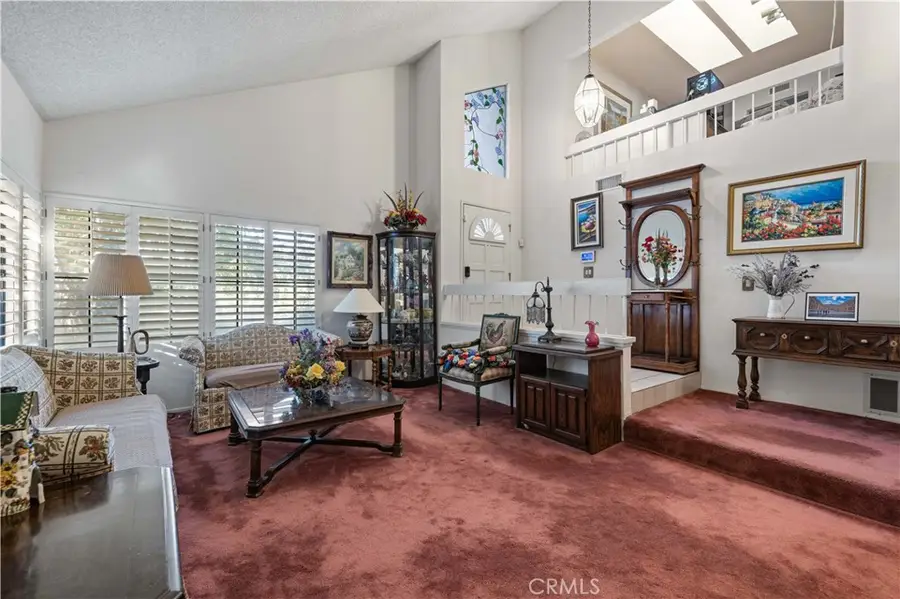 24103 Clearbank, Newhall, CA 91321 - Image #2