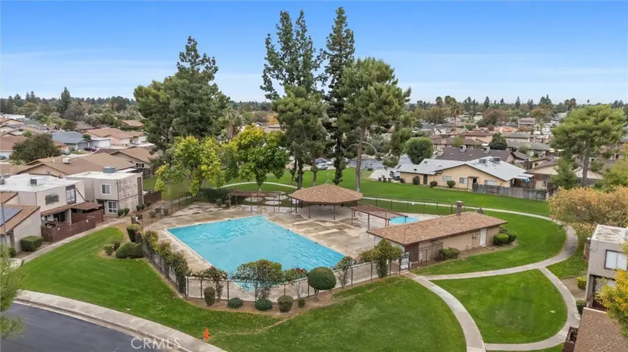 5908 Almendra Court #C, Bakersfield, CA 93309 - Image #2