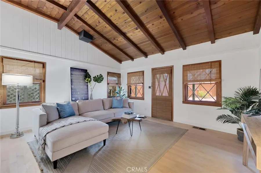 4351 Saltillo, Woodland Hills, CA 91364 - Image #3