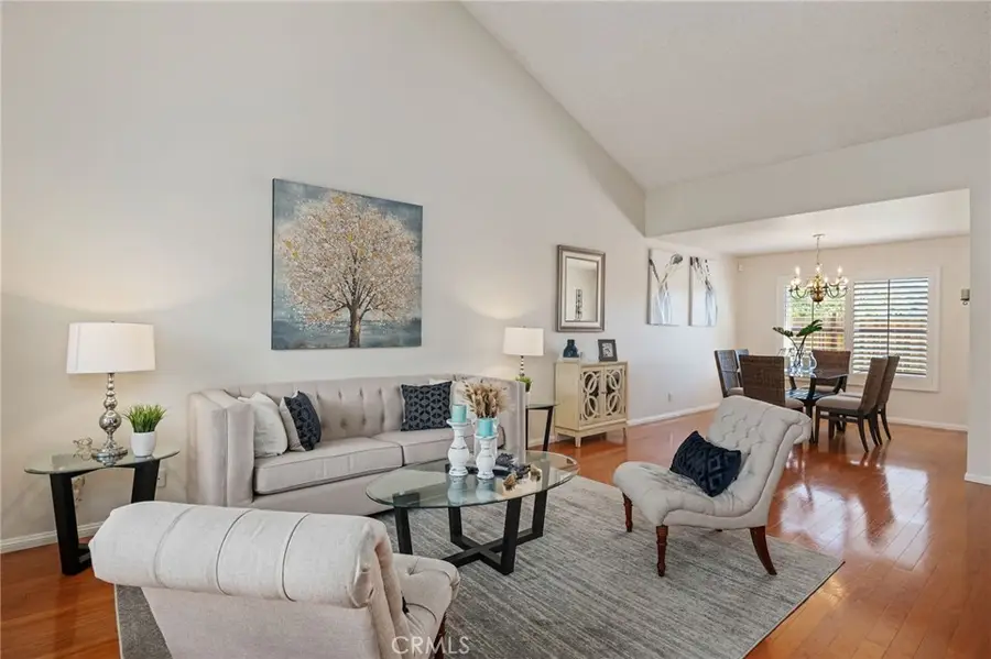 6698 Summerhill Court, Oak Park, CA 91377 - Image #2