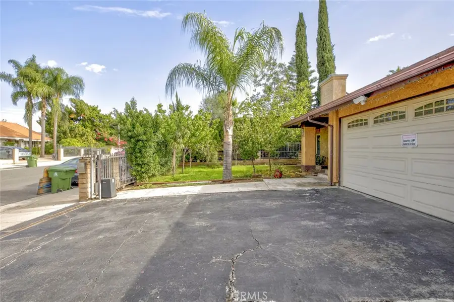 15224 Knapp, North Hills, CA 91343 - Image #2