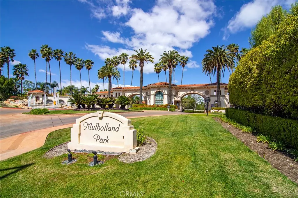 19134 Briarfield Way, Tarzana, CA 91356 - Image #1