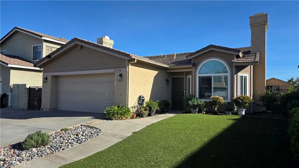27728 Buckskin, Castaic, CA 91384 - #1
