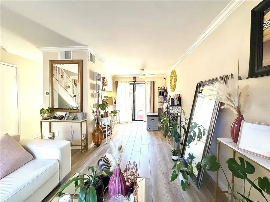 28615 Conejo View Drive, Agoura Hills, CA 91301 - Image #2