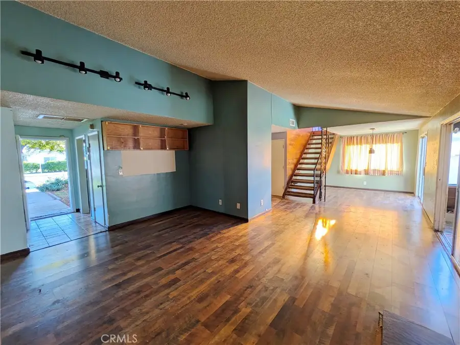 8401 Cozycroft, Winnetka, CA 91306 - Image #3