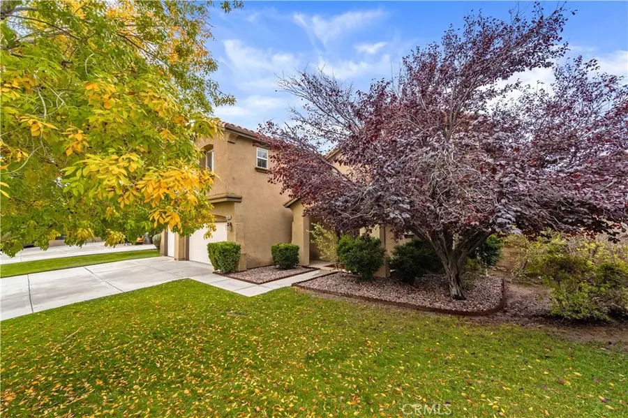 43219 Fanchon Avenue, Lancaster, CA 93536 - Image #2