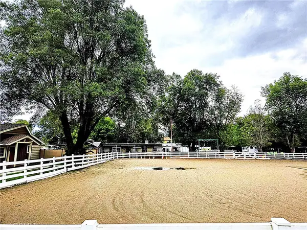 22050 Tulsa, Chatsworth, CA 91311