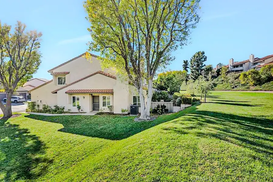 19153 Lahey Street #1, Porter Ranch, CA 91326 - Image #2