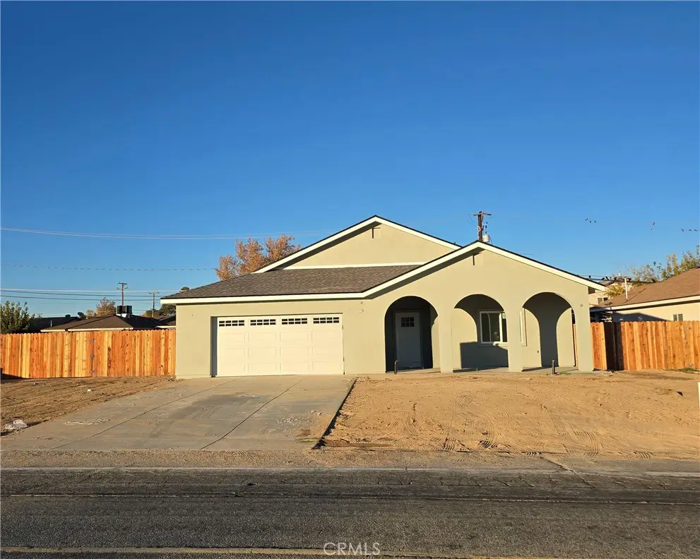 10401 N Loop Boulevard, California City, CA 93505 - Image #1