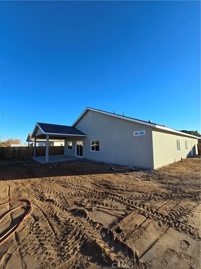 10401 N Loop Boulevard, California City, CA 93505 - Image #3