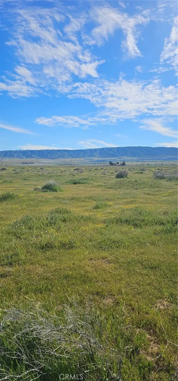 0 W 82nd St West Avenue I-10, Lancaster, CA 93536