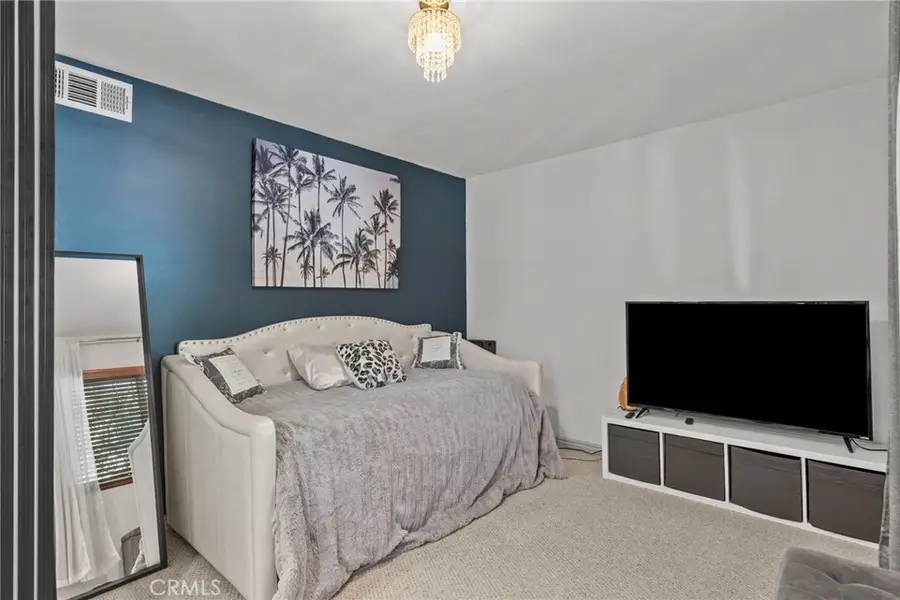 6752 Hillpark #202, Los Angeles, CA 90068 - Image #3