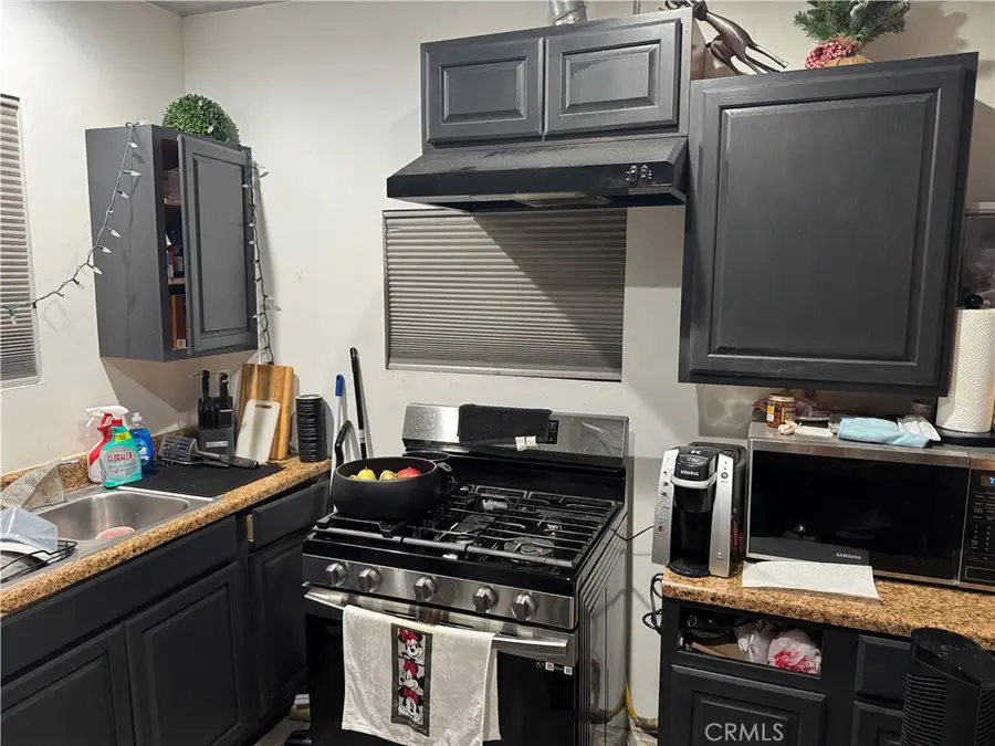 18536 Sunburst, Northridge, CA 91324 - Image #3