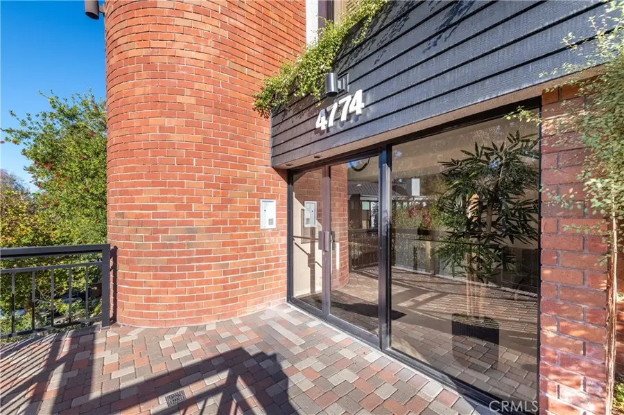 4774 Park Encino #206, Encino, CA 91436 - #3