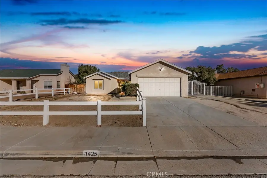 1425 Bradford, Rosamond, CA 93560 - Image #2