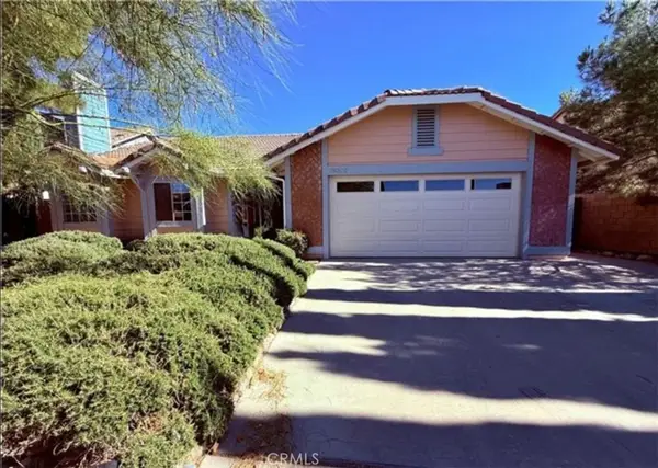 39330 Gainsborough, Palmdale, CA 93551