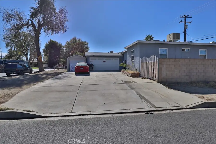 830 W Avenue J4, Lancaster, CA 93534 - #2