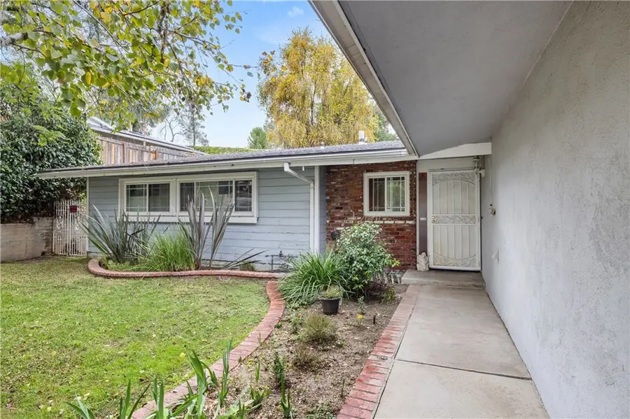 20313 Aetna, Woodland Hills, CA 91367 - Image #3