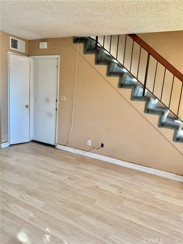 8745 Willis #107, Panorama City, CA 91402 - #3