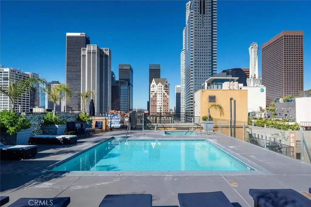 312 W 5th #907, Los Angeles, CA 90013 - #1